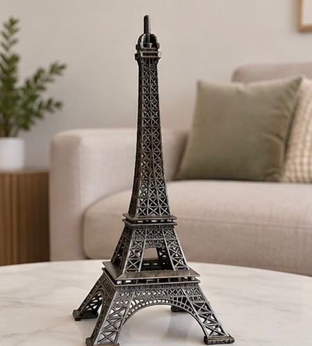 Tour Eiffel miniature décorative en métal